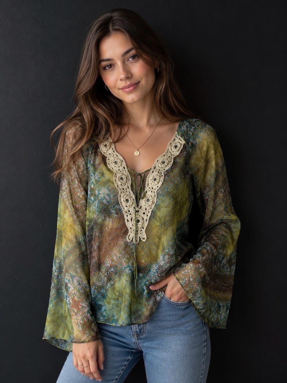 Yellow-Green Floral Boho Blouse Cream Lace Trim, blue jewels , ptp 19, L-26,MED